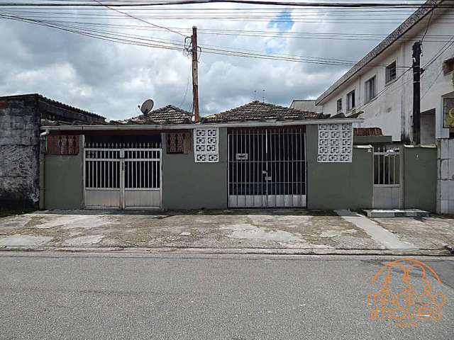 Casa à venda, 4 quartos, 2 vagas, Rádio Clube - Santos/SP