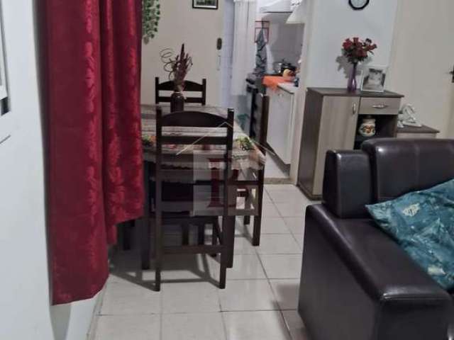 Apartamento à venda em Niterói-RJ, bairro Santa Bárbara! 2 quartos, 1 banheiro, 1 vaga de garagem. Venha conferir!