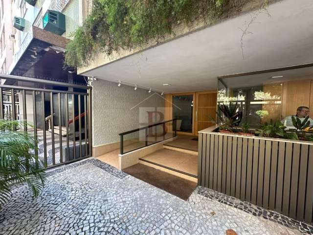 Apartamento à venda em Niterói-RJ, Icaraí: 3 quartos, 1 suíte, 2 banheiros, 1 vaga de garagem, 118m² de área. Venha conferir!