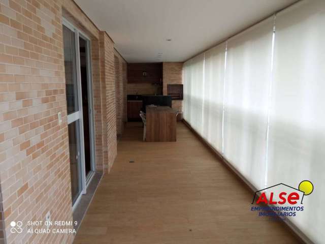 Apartamento com três dormitórios - Gonzaga / Santos