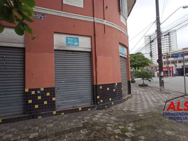 Loja comercial com moradia e terreno com estacionamento – Embaré