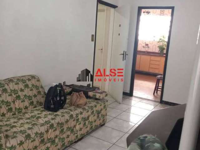 Apartamento com Três dormitórios - Pompéia / Santos