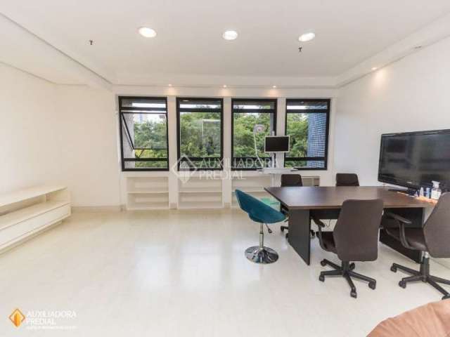 Sala comercial com 1 sala à venda na Rua Fernando Gomes, 128, Moinhos de Vento, Porto Alegre, 45 m2 por R$ 699.000