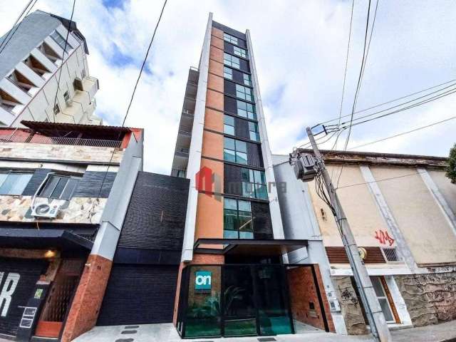 São Mateus - Quarto e Sala com garagem - Último Andar - Prédio com elevador