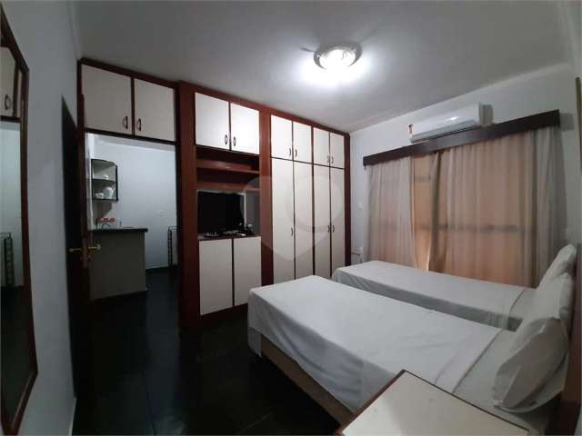 Oportunidade no Itararé em São Vicente Flat com Vista Mar