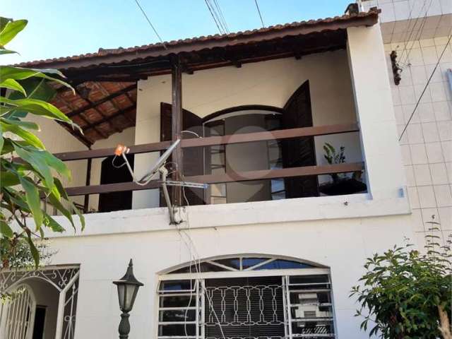 Casa em São Vicente 3 suítes - 4 banheiros