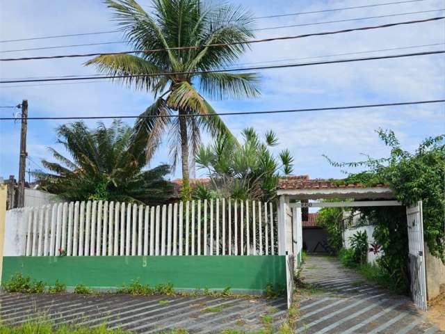 Casa térrea com 2 quartos à venda em Balneário Gaivota - SP