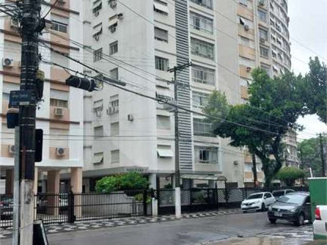 Apartamento com 3 quartos à venda em Gonzaga - SP