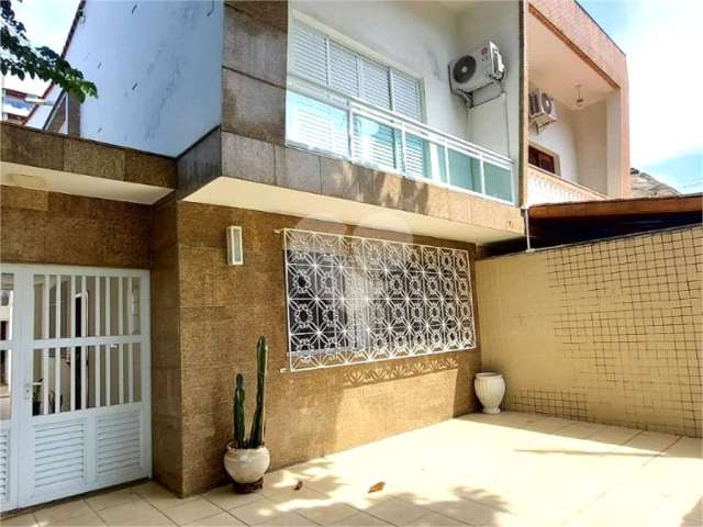 Casa com 5 quartos à venda em Ponta Da Praia - SP