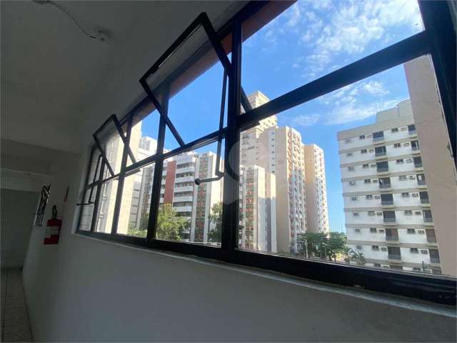 Apartamento com 1 quartos à venda em Gonzaga - SP