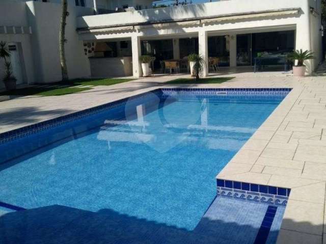 Casa com 5 quartos à venda ou para locação em Jardim Acapulco - SP