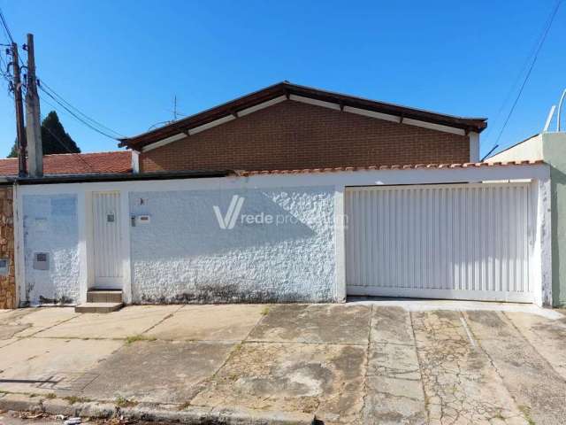 Casa com 3 quartos à venda na Rua Ribeirão Branco, 144, Jardim do Trevo, Campinas, 225 m2 por R$ 630.000