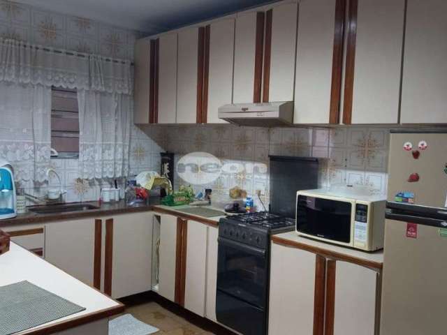 Casa com 3 dormitórios à venda, 310 m² por R$ 1.914.000,00 - Jardim - Santo André/SP