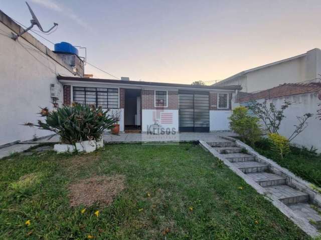 Casa térrea no Jardim Ester com salão comercial para renda, por apenas R$ 480.000,00