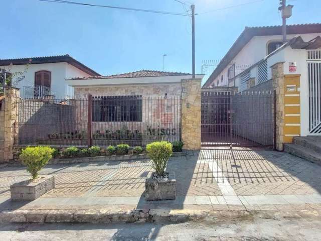 Casa no Jardim Bonfiglioli, na altura do km 13 da Raposo Tavares.