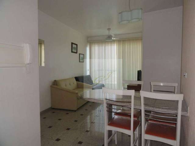 Apartamento com 2 dormitórios, sacada, vista para o mar na Praia das Pitangueiras no Guarujá/SP