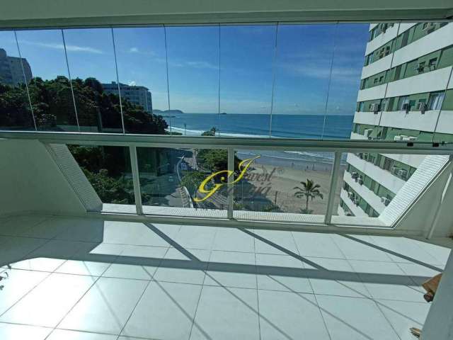 Apartamento reformado frente ao mar na praia das Asturias