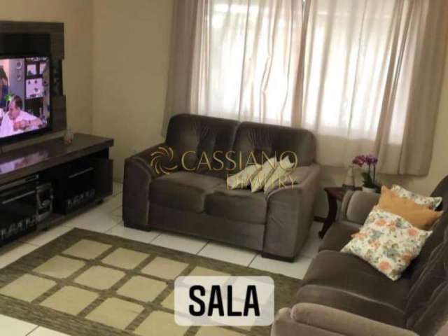 Casa residencial ou comercial para venda com 04 Dorm. e com garagem - 351m² no Jardim São Dimas.