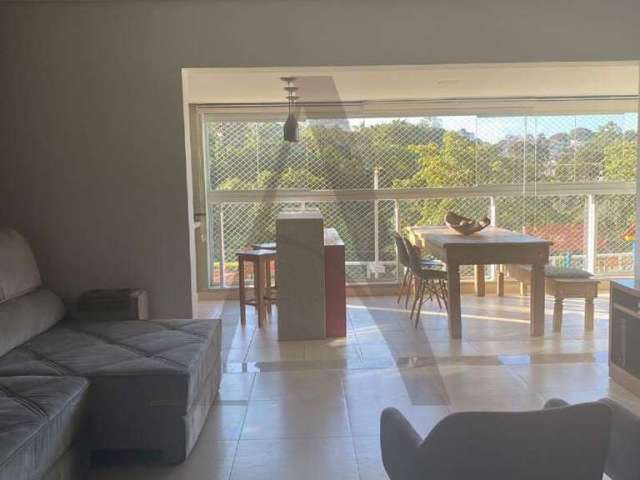 Apartamento à venda, 3 suítes, 2 vagas, Centro - Araras/SP