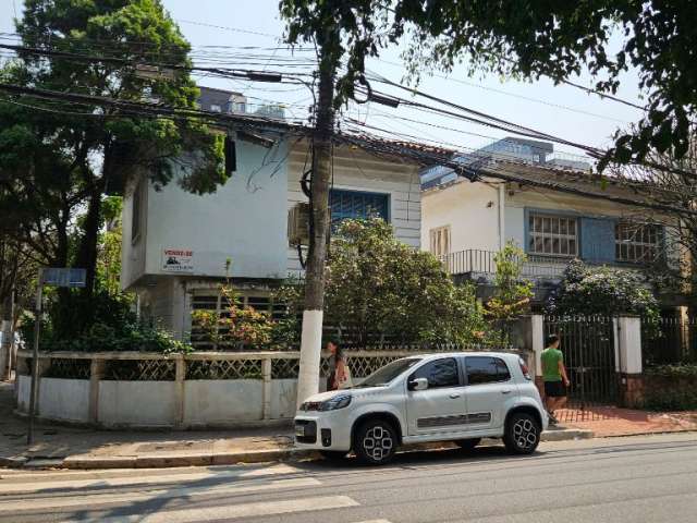 Linda Casa de Esquina, Brooklin Novo, Seu futuro negócio será aqui, Venha conhecer.