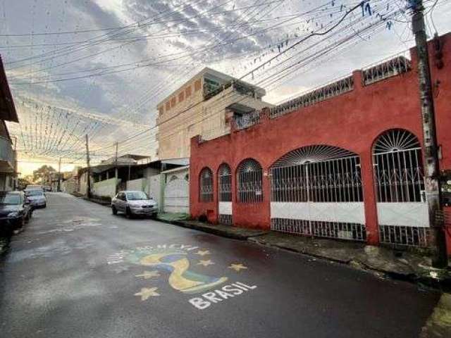 Casa para venda possui 250 m2 com 3 quartos em São Jorge - Manaus - Amazonas