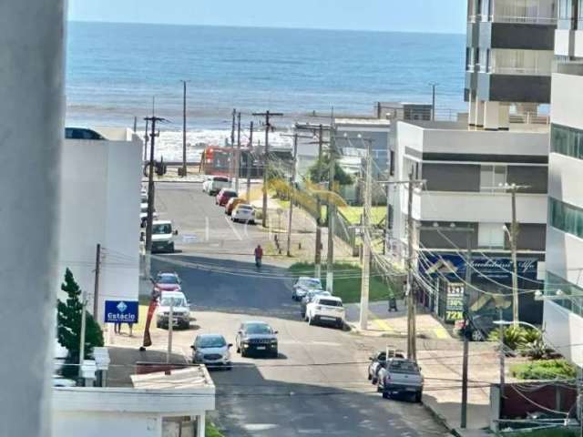 Lindo apartamento a poucas quadras da beira mar em tramandaí