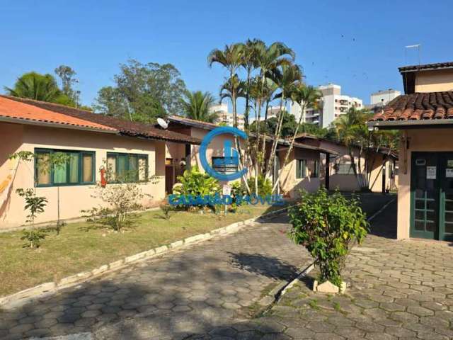 Casa de Condomínio com 1 dorm, Martim de Sá, Caraguatatuba - R$ 190 mil, Cod: 9551