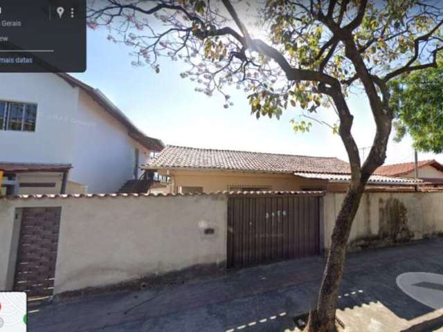 Casa com 4 quartos à venda na Rua São Miguel, Itapoã, Belo Horizonte, 255 m2 por R$ 1.236.000