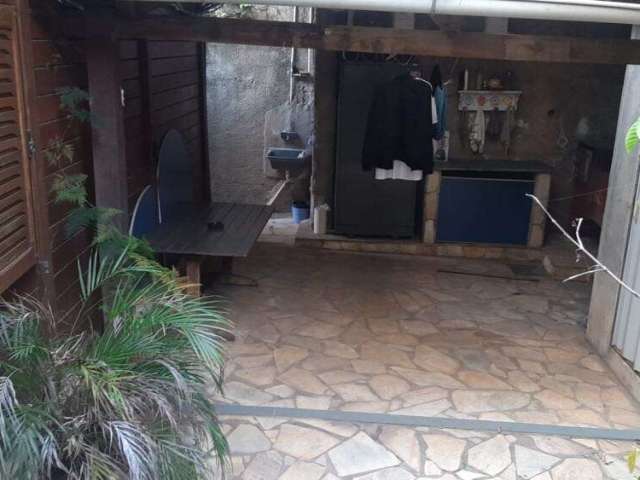 Casa com 4 quartos à venda na Sagrada Família, Belo Horizonte , 230 m2 por R$ 1.012.000