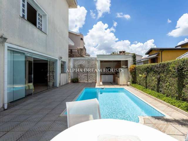 Casa com 4 quartos à venda no Alphaville, Santana de Parnaíba  por R$ 2.650.000