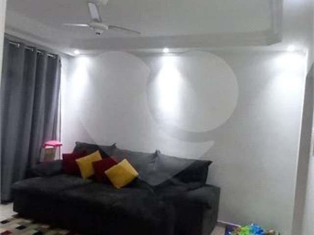 Apartamento 90m2 no Tremembé com, 3 dormitórios, sendo 1 suíte. 1 banheiro e 1 vaga.