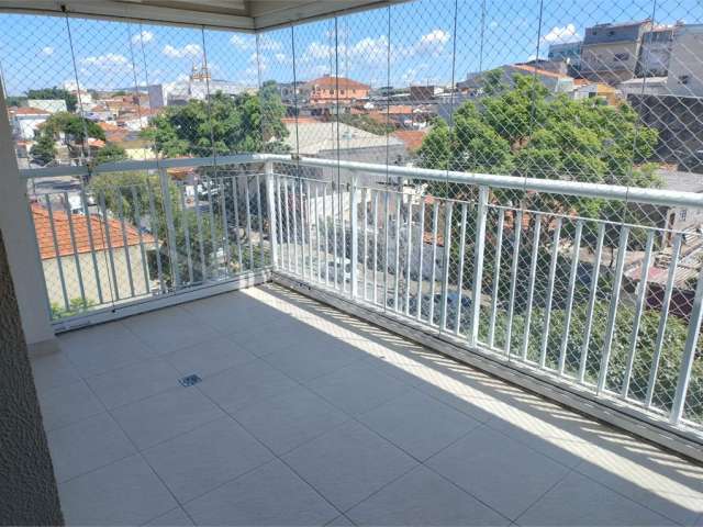 Apartamento com 65m2. 2 dormitórios, sendo 1 suíte. 2 banheiros e 1 vaga