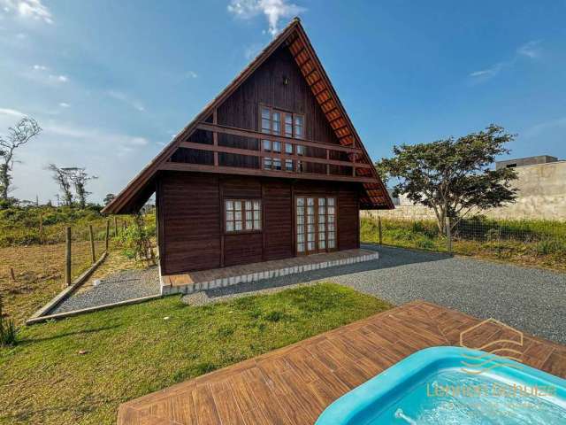 Casa Chalé com piscina em Balneário Barra do Sul - bairro Salinas