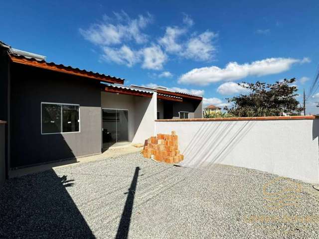 Casa com 2 quartos e quintal em Balneário Barra do Sul - Centro