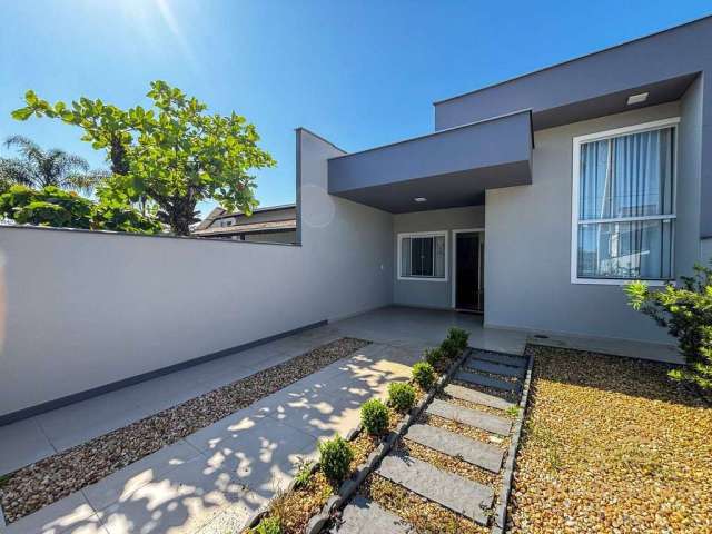 Casa 3 quartos e suíte 70m da lagoa Maria Fernanda em Baln. Barra do Sul