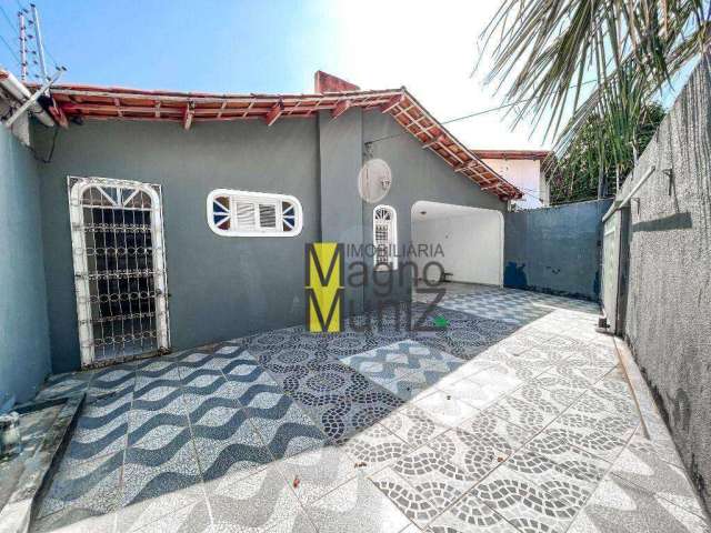 Casa com 3 dormitórios à venda, 207 m² por R$ 600.000,00 - Papicu - Fortaleza/CE