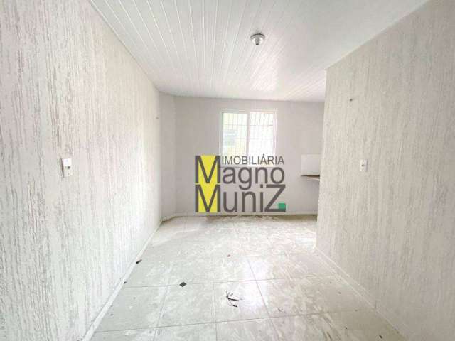 Apartamento com 1 dormitório para alugar, 15 m² por R$ 560,22/mês - Centro - Fortaleza/CE