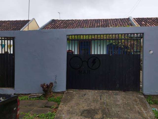 Casa com 2 dormitórios à venda, 74 m² por R$ 200.000 - Uberaba - Curitiba/PR