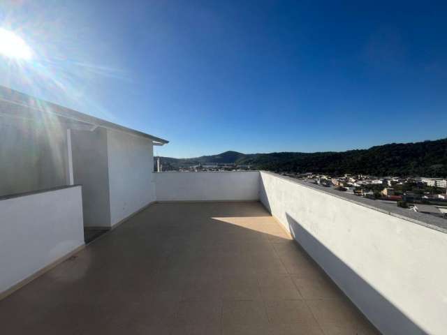 Francisco Bernardino - Bela Cobertura com 2 Quartos Terraço Vaga e Elevador