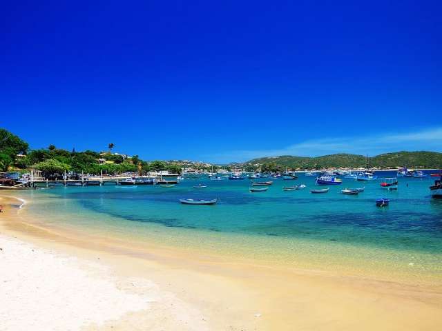 Seu Lote na Praia com Documentação RGI em Cabo Frio - RJ