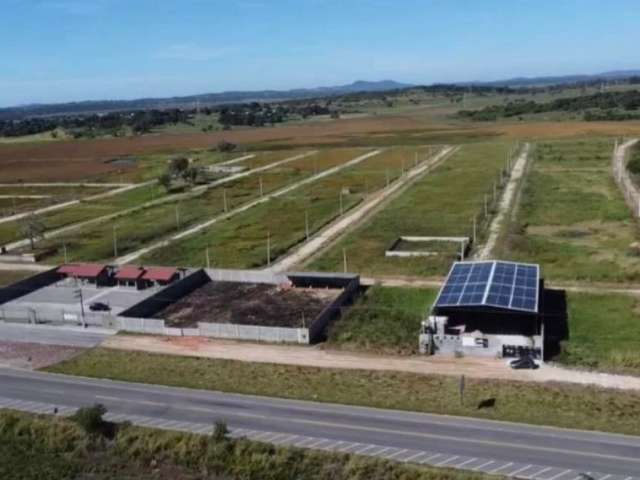 Vendo Terreno com 180m² Plano com RGI em Cabo Frio - RJ