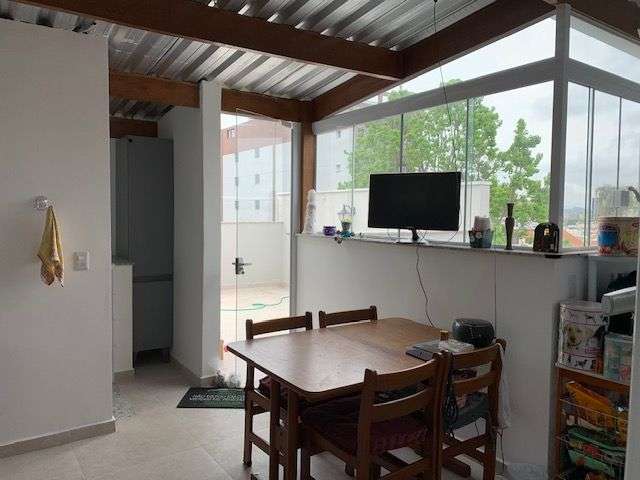 Cobertura Duplex com 3 Dormitórios e 2 Vagas - Santa Maria.