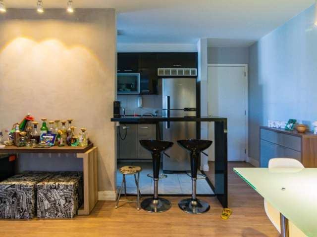 Apartamento com 1 Suíte e 1 Vaga - LAPA