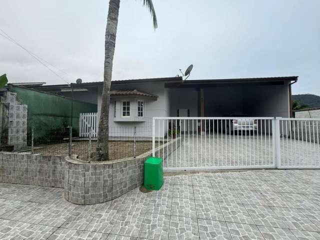 Casa em Condomínio para Venda em Ubatuba, Horto Florestal, 3 dormitórios, 1 suíte, 2 banheiros, 2 vagas