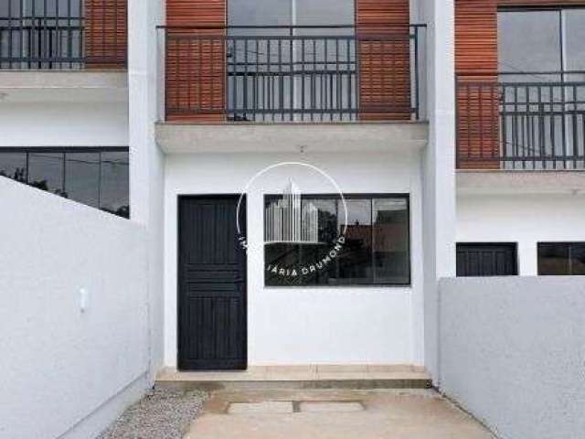 Sobrado com 2 dormitórios à venda, 78 m² por R$ 410.000 - Potecas - São José/SC