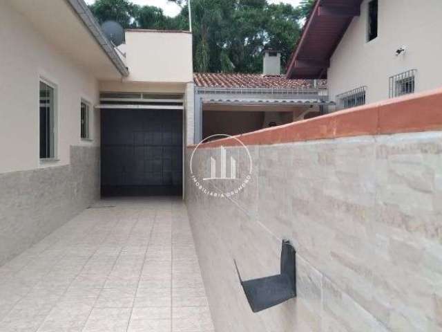 Casa com 3 dormitórios à venda, 200 m² por R$ 550.000 - Forquilhas - São José/SC