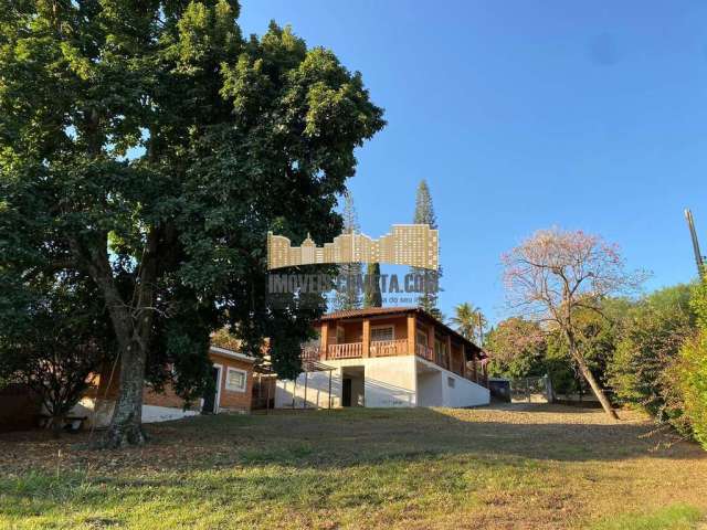 Chácara à venda no bairro Jardim das Paineiras - Águas da Prata/SP