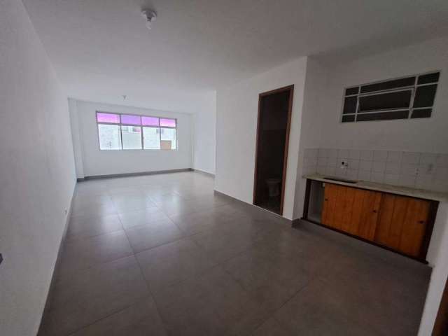 Sala para alugar, 30 m² por R$ 1.455,12/mês - Várzea - Teresópolis/RJ