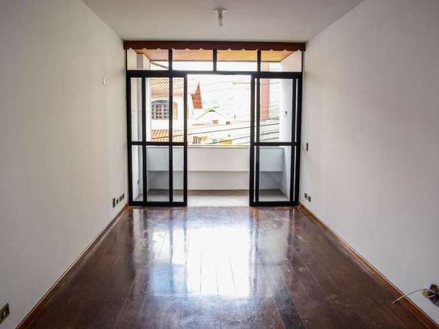 Apartamento com 2 dormitórios para alugar, 70 m² por R$ 2.300,89/mês - Várzea - Teresópolis/RJ