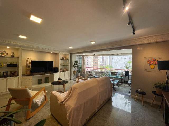 Apartamento no Meireles com 150m², 3 suítes, 2 vagas e uma excelente área de lazer